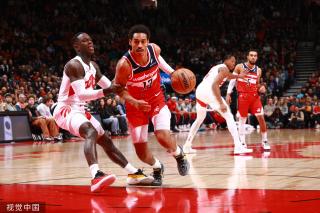 这凸显出 这凸显出