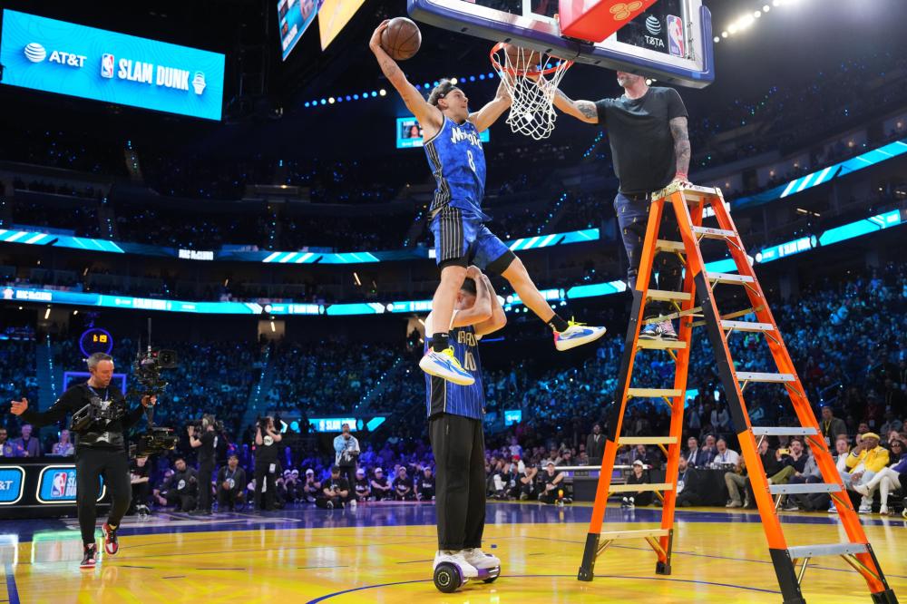 不配首发 不配首发