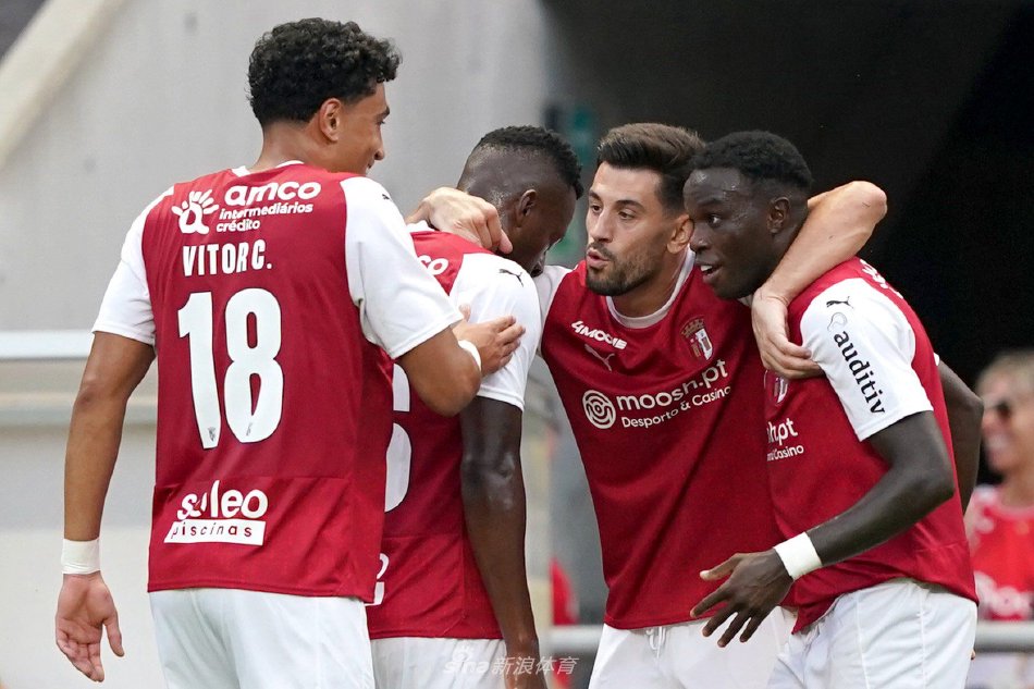 奉献了关键 奉献了关键