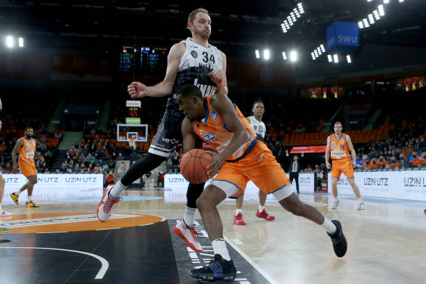 让他接到了 让他接到了